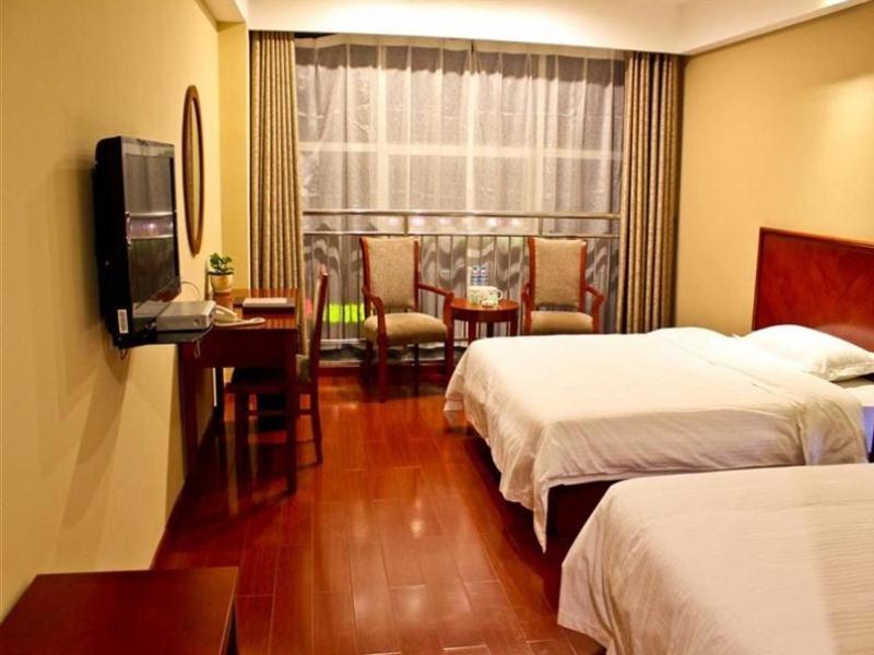Greentree Inn Shandong Rizhao East Haiqu Road Business Hotel Exterior photo